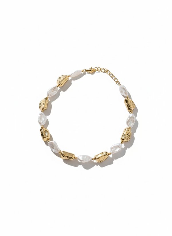 Golden Pearl Fusion Choker – Premium Handmade Statement Necklace